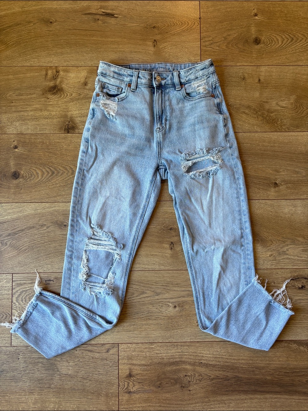 American Eagle Outfitters Light Wash Straight Leg Distressed Mom Jeans